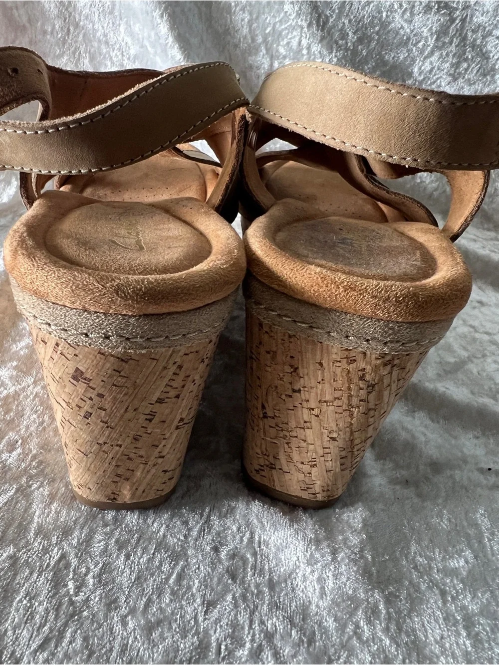 Clarks soft tan